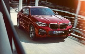 Kofferraummatte für BMW X4 aus Teppich oder Gummi | Gratis Versand
